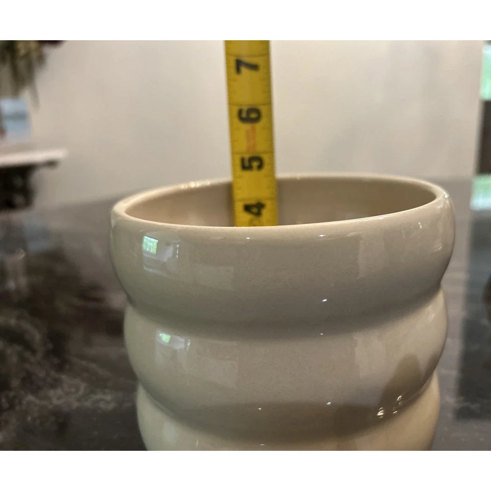 IKEA HasselBukett Ceramic Flower Vase Makeup Holder Plants Storage Beige 4.75